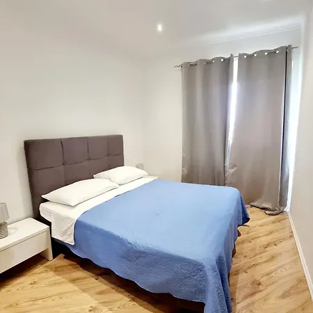 Vanessa Apartment